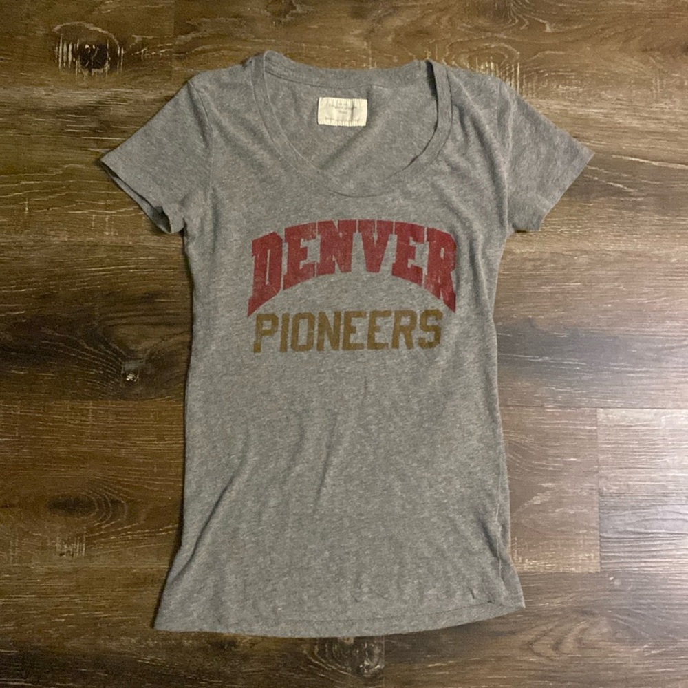 Denver Pioneers swoop neck T-shirt